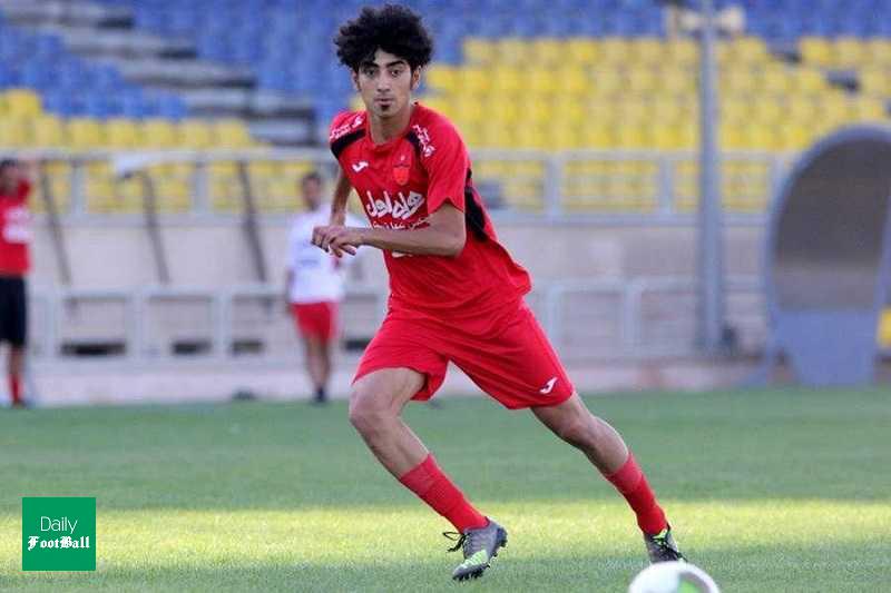 نفت مسجدسلیمان مهاجم پرسپولیس را خرید