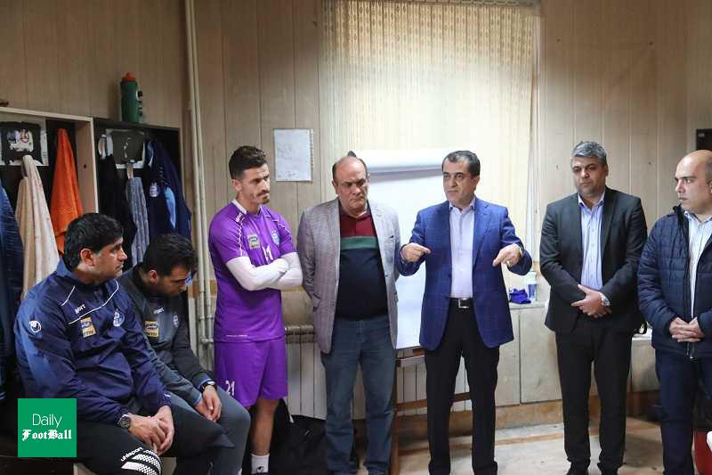 4 استقلالی به خیانت متهم شدند