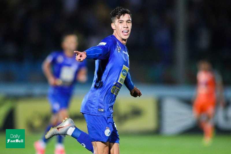 دلیل جدایی مهاجم استقلال فاش شد