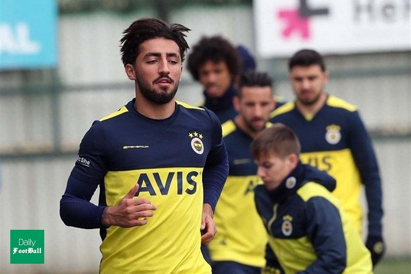 لژیونر استقلالی گزینه فرهاد مجیدی شد