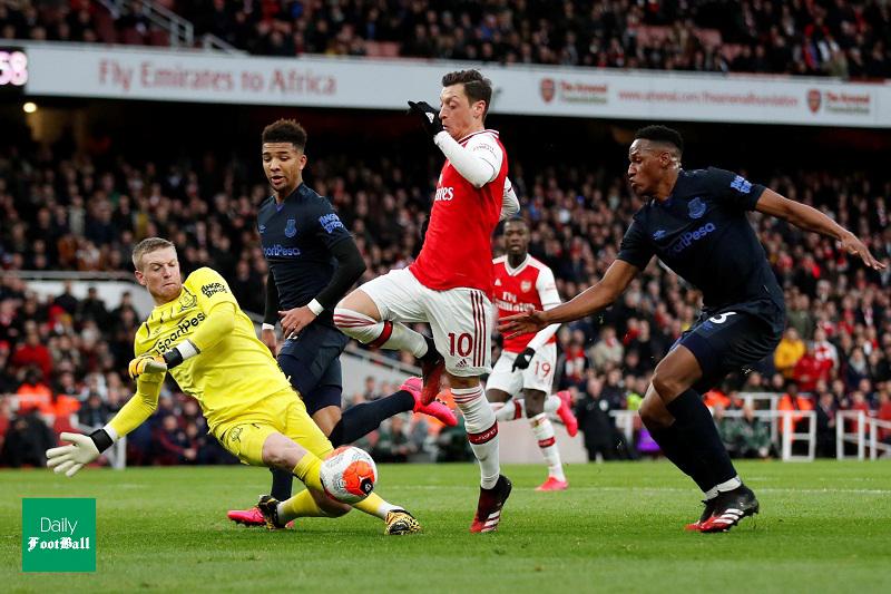 پخش زنده بازی آرسنال و اورتون امشب یکشنبه 4 اسفند 98