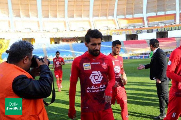 ناگفته ستاره پرسپولیس از حادثه حمله به اتوبوس در اصفهان