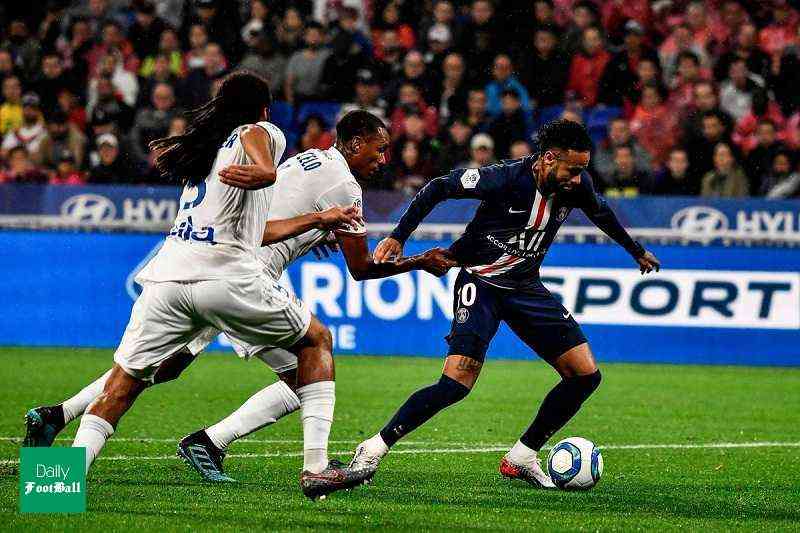 نتیجه بازی پاری سن ژرمن و لیون/ تداوم صدرنشینی پاریس با گلزنی نیمار