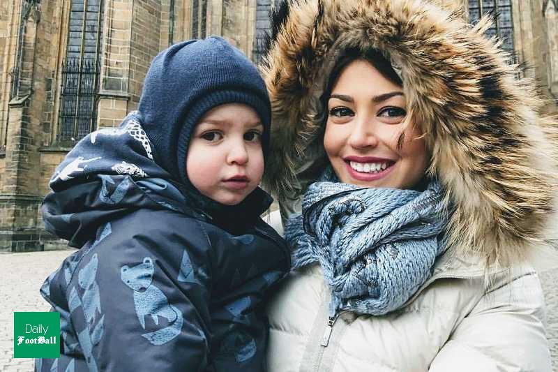 عکس/ حجاب همسر مدل استراماچونی در ایران