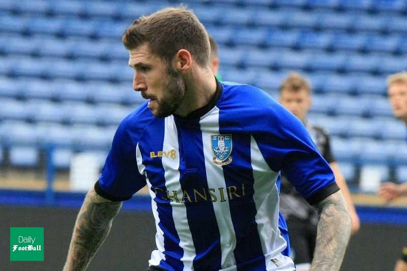 مدیر برنامه جنجالی گری هوپر کیست؟