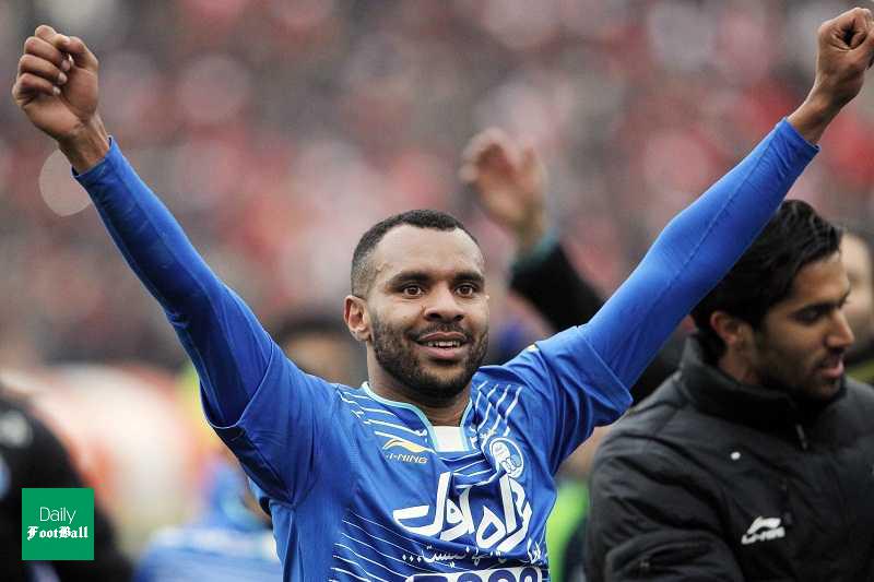 شکایت 46 هزار دلاری جانواریو از استقلال