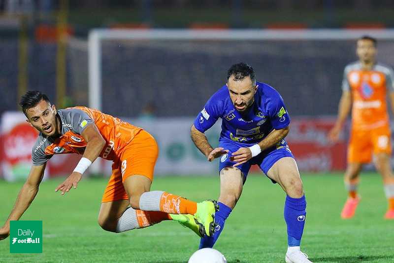 مصدومیت داریوش شجاعیان جدی است/ پزشک استقلال پارگی رباط را تایید کرد