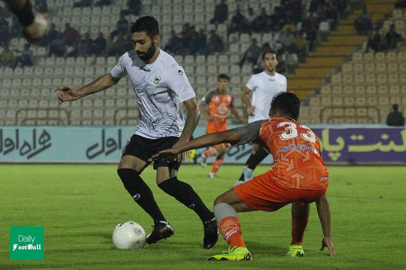 مهاجم شاهین به بازی پرسپولیس می رسد؟