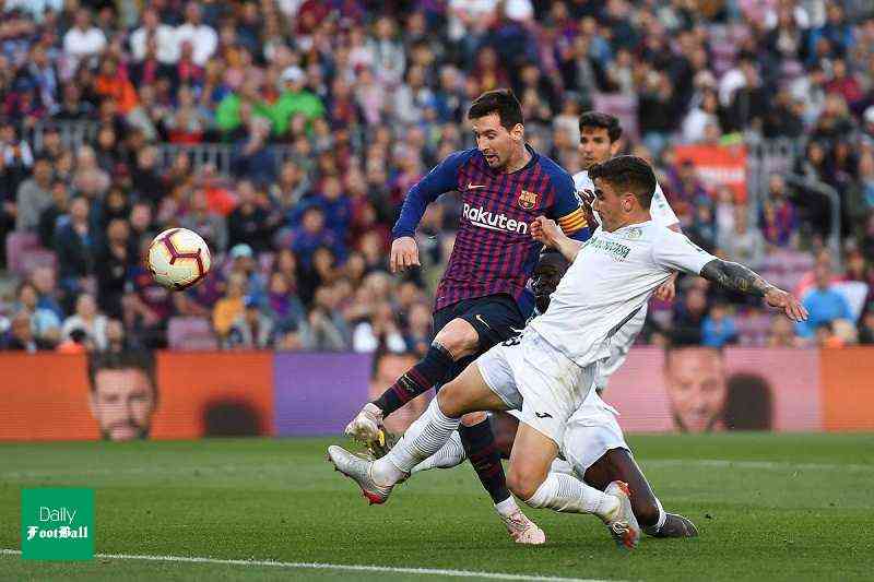 ساعت بازی بارسلونا و ختافه امروز شنبه 6 مهر 98