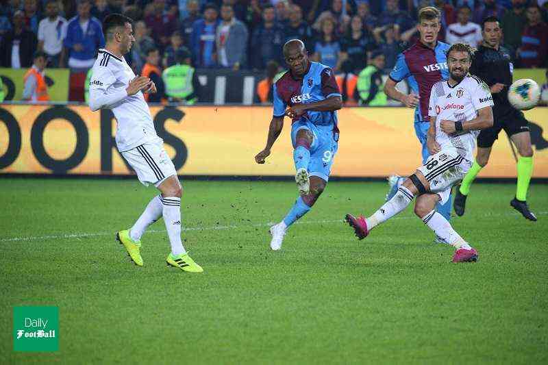 برد پرگل ترابزون مقابل بشیکتاش با حضور مجید حسینی