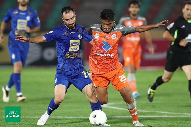 یک پای استقلال در بیمارستان!