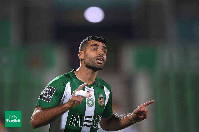 مهدی طارمی در ترکیب ریو آوه مقابل بنفیکا