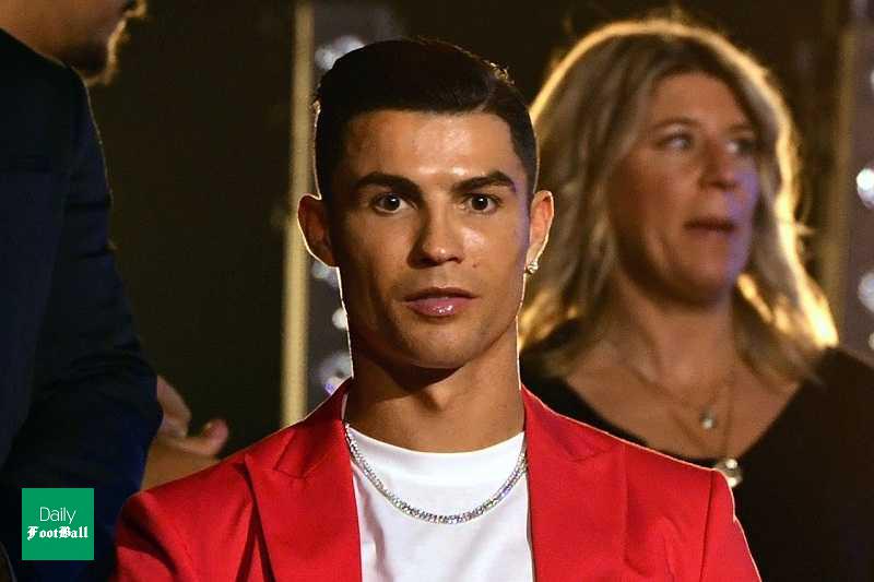 جدیدترین عکس های رونالدو و همسرش جورجینا رودریگز در مراسم EMA