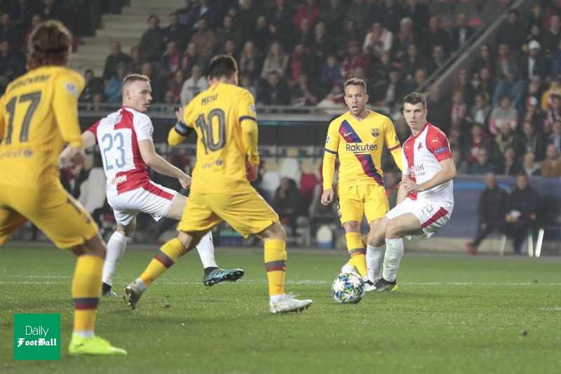 ساعت بازی بارسلونا و اسلاویا پراگ امشب سه شنبه 14 آبان 98