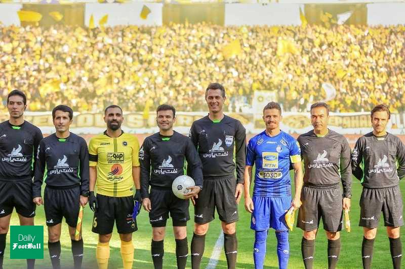 حمله تند زرینچه به داور بازی استقلال و سپاهان