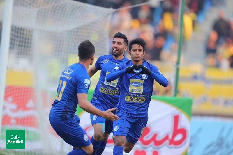 تصمیم طلایی ستاره گلزن استقلال