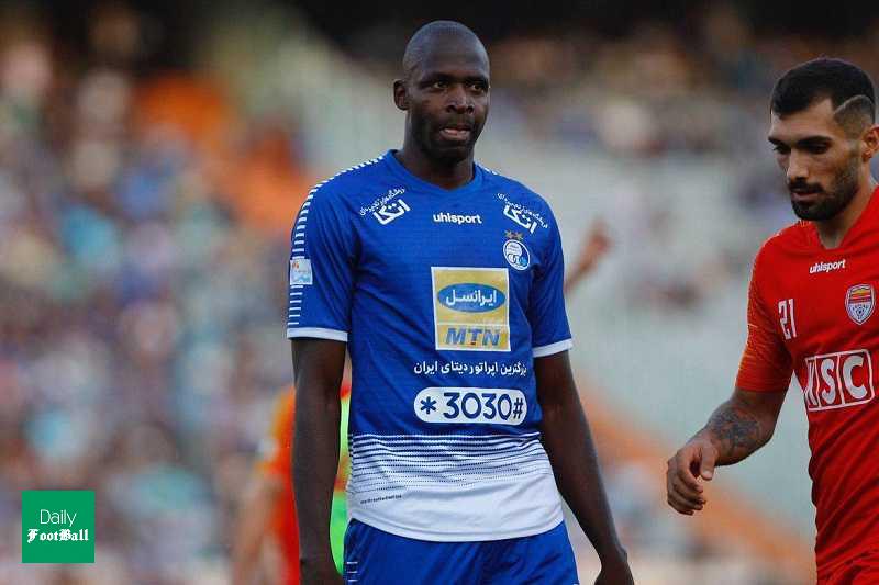 شیخ دیاباته بازی استقلال و پیکان را از دست داد