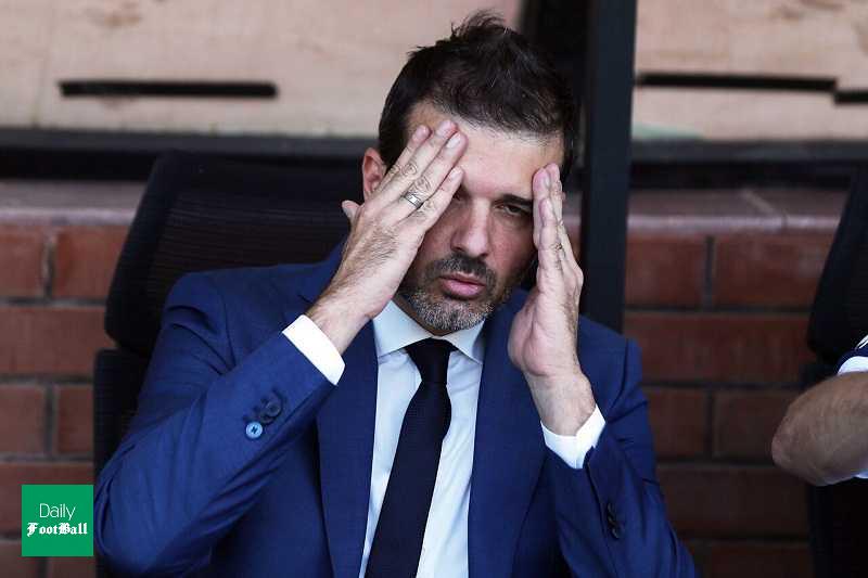 استراماچونی ایران را ترک کرد