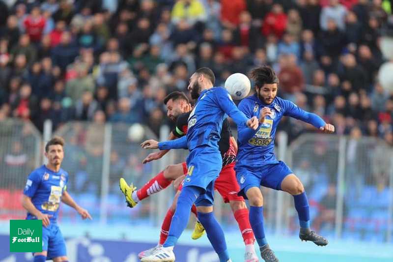 کارشناسی داوری بازی استقلال و نساجی/ داور به نفع استقلال گرفت یا نساجی؟