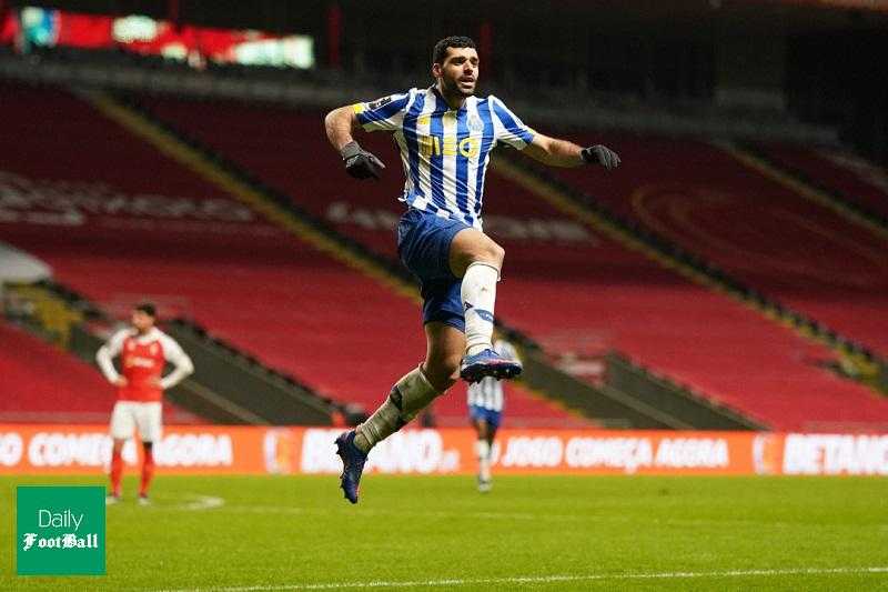 مهدی طارمی جایزه بهترین بازیکن ماه پورتو را دریافت کرد