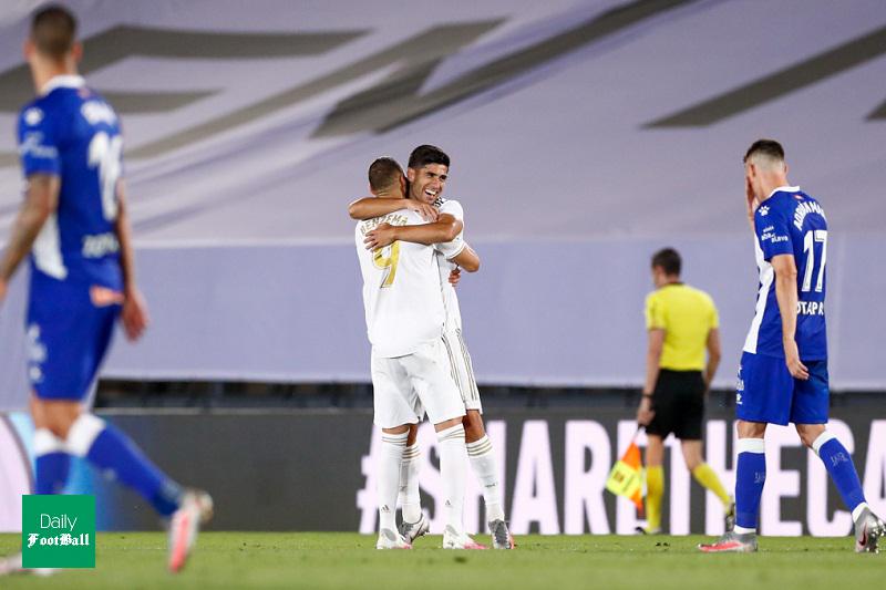 نتیجه بازی رئال مادرید و آلاوز/ گام بلند کهکشانی ها برای قهرمانی در لالیگا