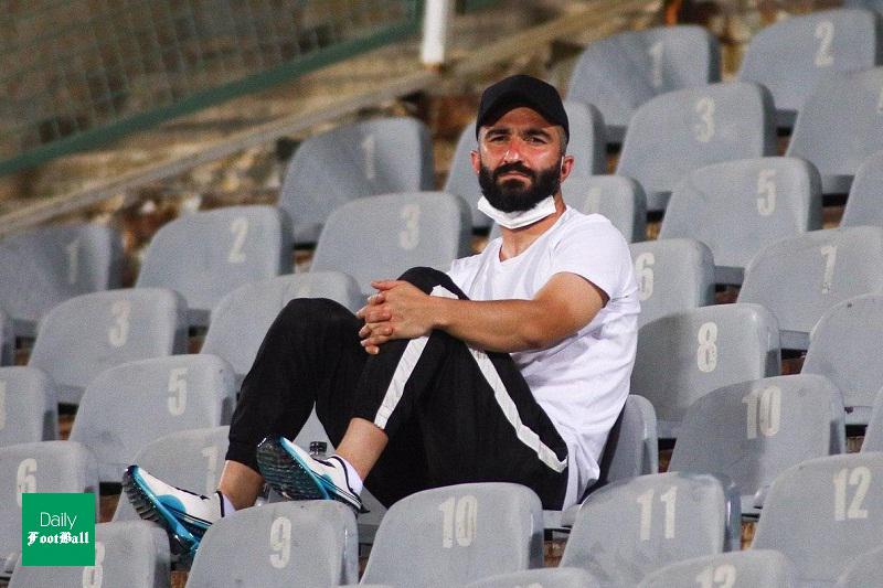 استوری معنادار بازیکن جامانده استقلال در اینستاگرام