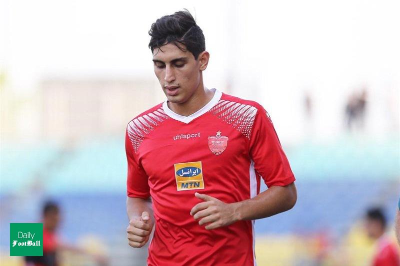 محمد نادری به بازی پرسپولیس و ذوب آهن می رسد؟