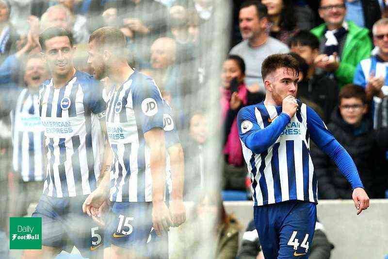 علیرضا جهانبخش روی نیمکت برایتون مقابل منچستریونایتد در بازی امروز 5 مهر 99