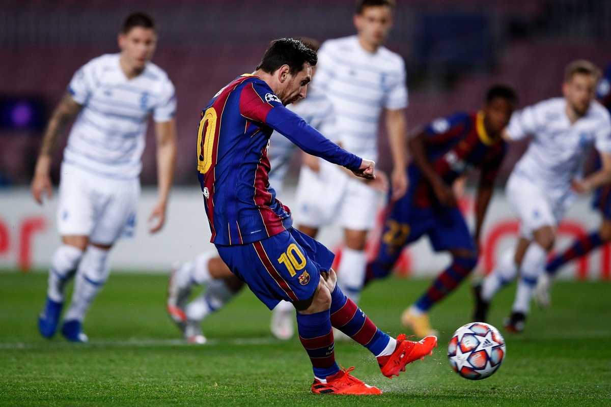 نتیجه بازی بارسلونا و دیناموکیف/ پیروزی نفس گیر بارسا