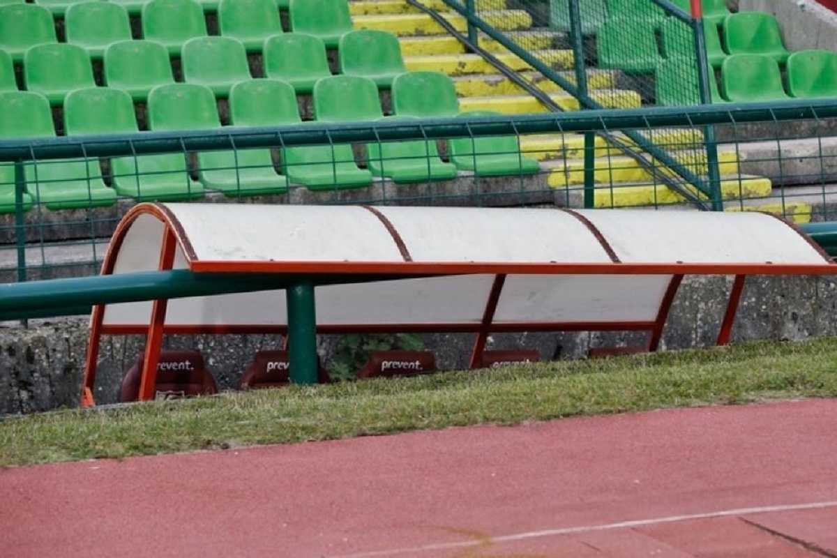 وضعیت اسفناک ورزشگاه بازی دوستانه ایران و بوسنی