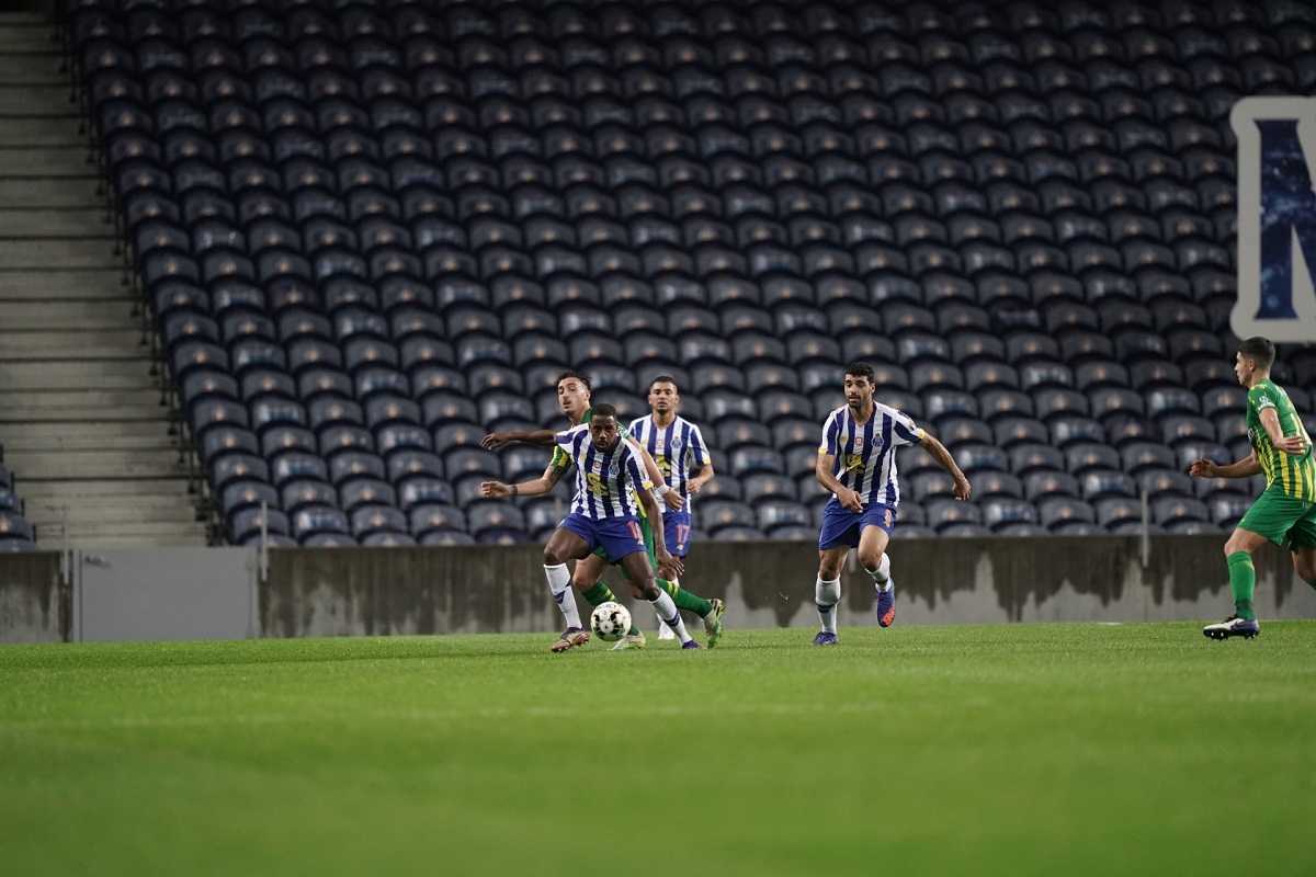 پخش زنده فوتبال| پخش زنده بازی پورتو و توندلا امشب یکشنبه 23 آذر 99