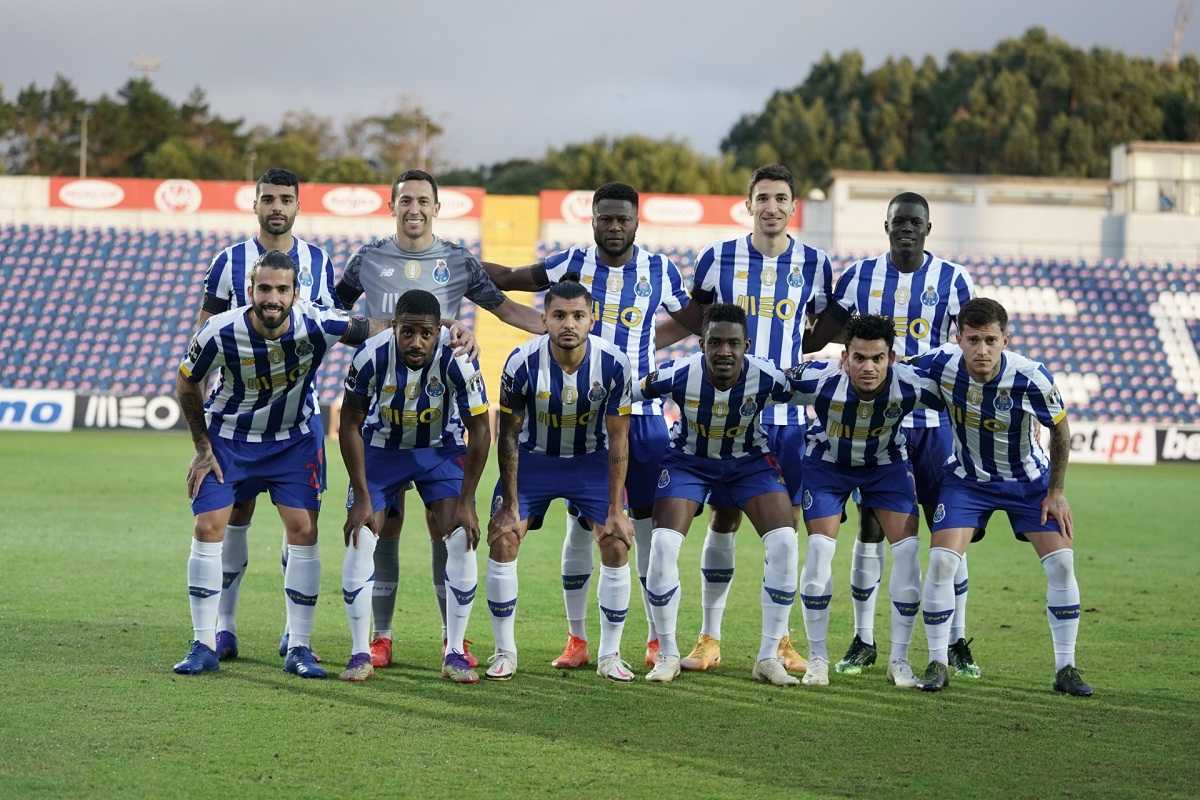 لیگ کاپ پرتغال| مهدی طارمی روی نیمکت پورتو مقابل فریرا برای بازی امشب 26 آذر 99