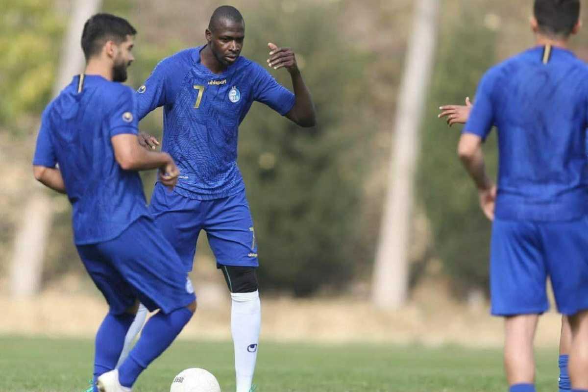 زمان بازگشت شیخ دیاباته به تمرینات استقلال مشخص شد