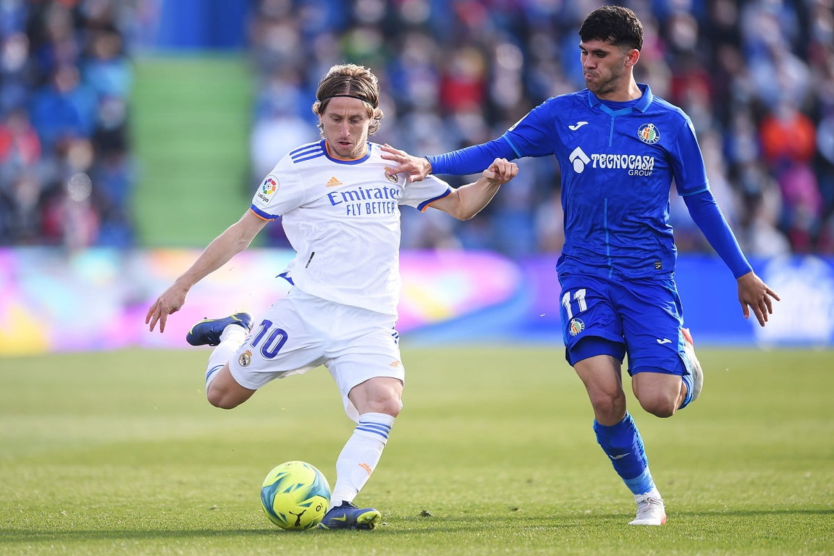 پخش زنده بازی رئال مادرید و ختافه امروز یکشنبه 12 دی 1400