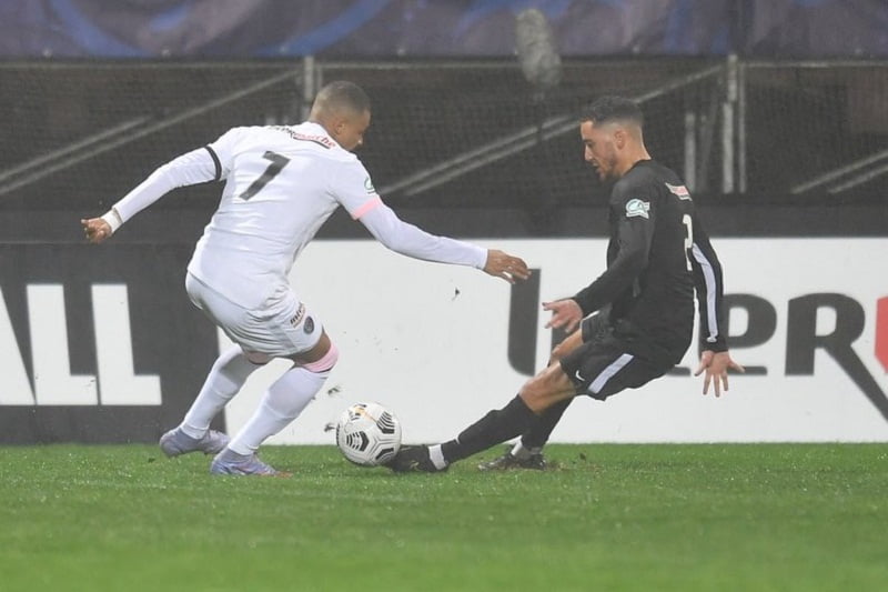 نتیجه بازی پاری سن ژرمن و ونس| صعود پی اس جی با هتریک امباپه