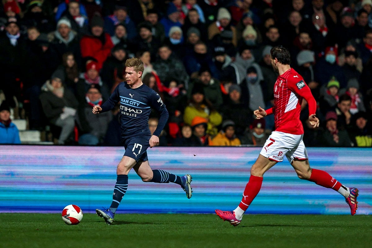 پخش زنده بازی منچسترسیتی و سوئیندون امشب جمعه 17 دی 1400