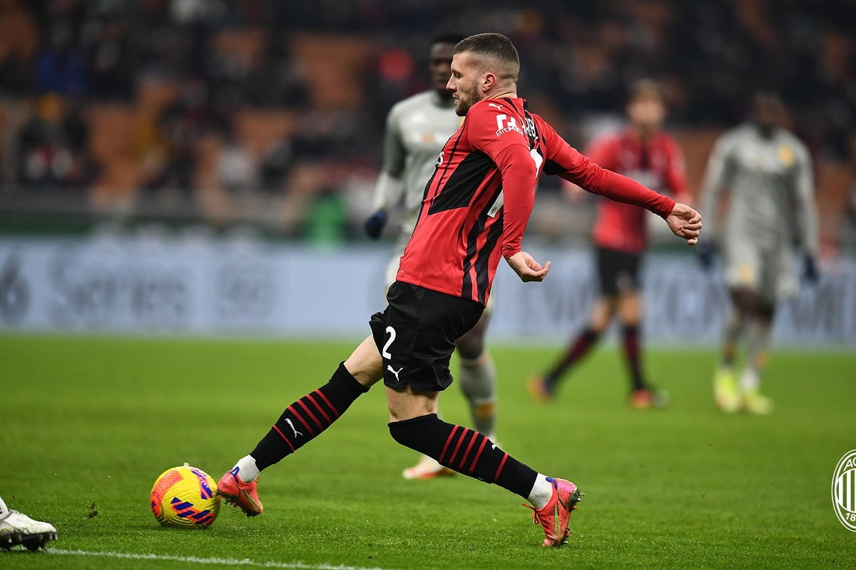 پخش زنده بازی میلان و جنوا امشب پنجشنبه 23 دی 1400