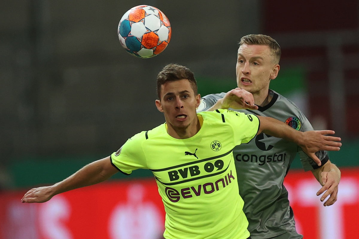 فیلم| خلاصه بازی دورتموند و سن پائولی دیشب سه شنبه 28 دی 1400