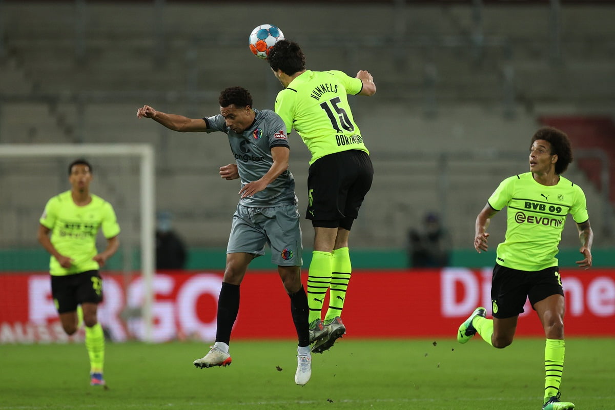 پخش زنده بازی دورتموند و سن پائولی امشب سه شنبه 28 دی 1400