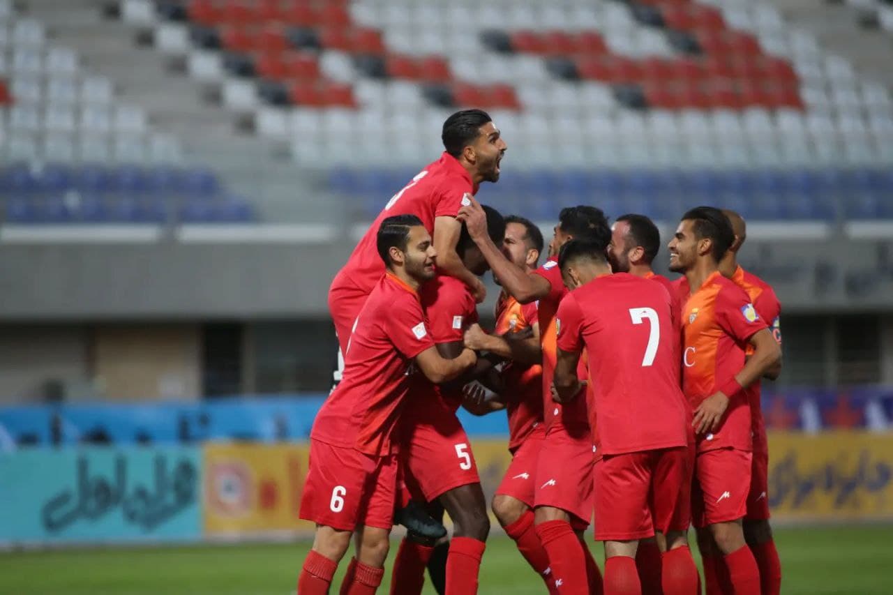 پخش زنده بازی پرسپولیس و فولاد خوزستان امروز دوشنبه 18 بهمن 1400