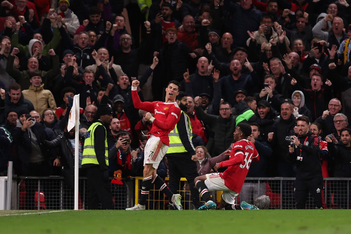 پخش زنده بازی منچستریونایتد و تاتنهام امشب شنبه 21 اسفند 1400