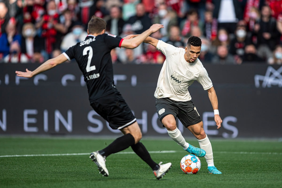 نتیجه بازی بایرلورکوزن و کلن| شکست لورکوزن با موقعیت سوزی سردار آزمون