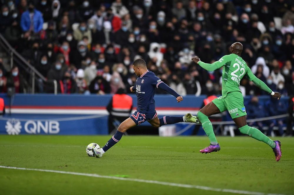 نتیجه بازی پاری سن ژرمن و سن اتین| پیروزی خانگی پی اس جی با دبل امباپه