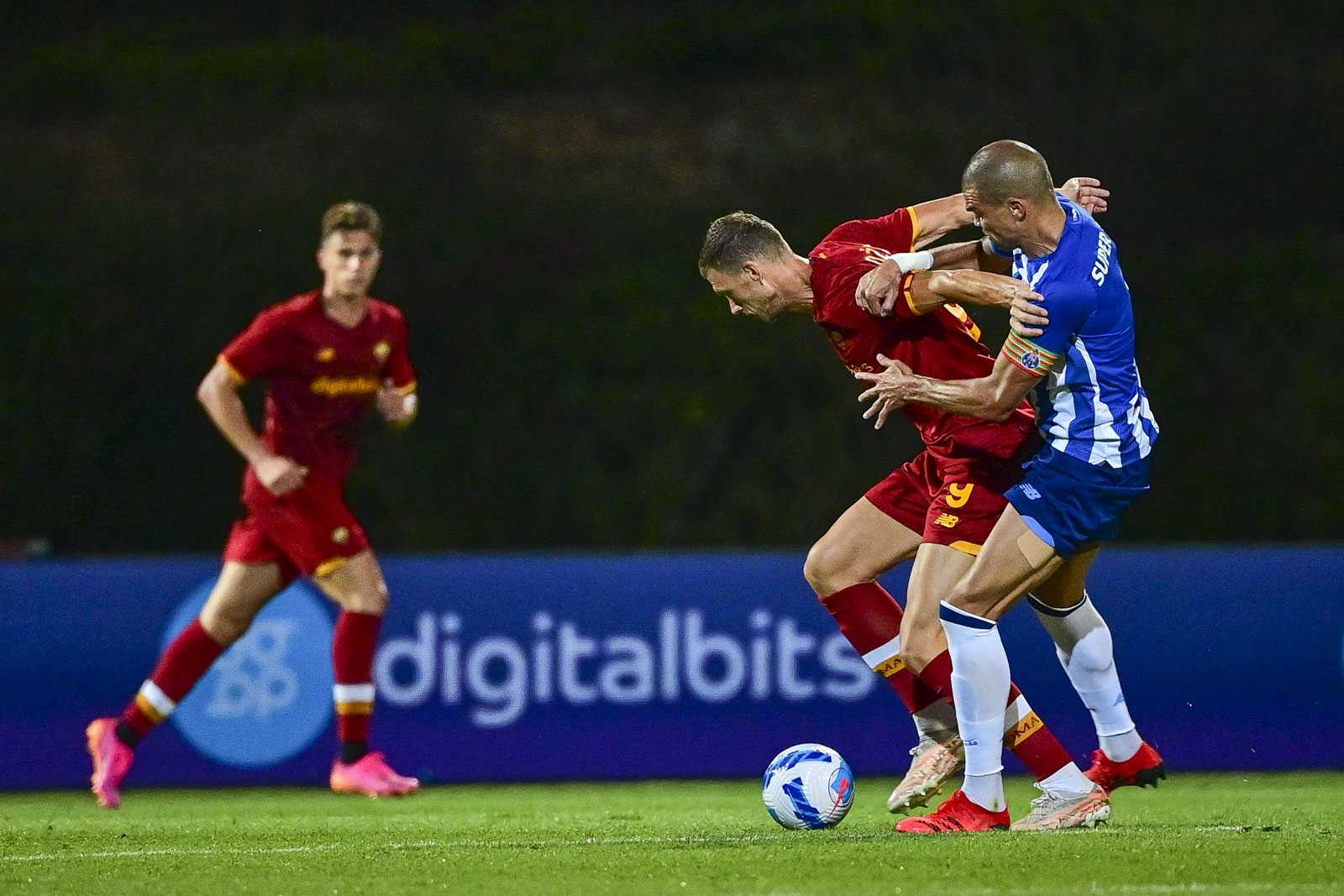 پخش زنده بازی پورتو و رم امشب چهارشنبه 6 مرداد 1400