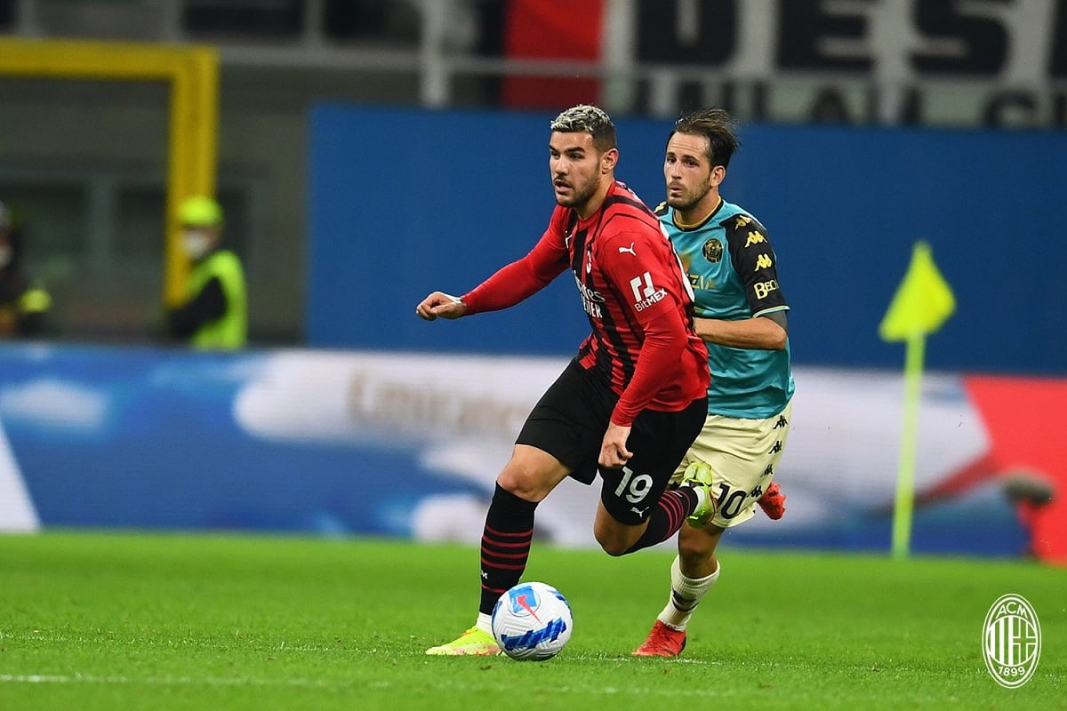 نتیجه بازی میلان و ونتزیا| پیروزی آث میلان در سن سیرو