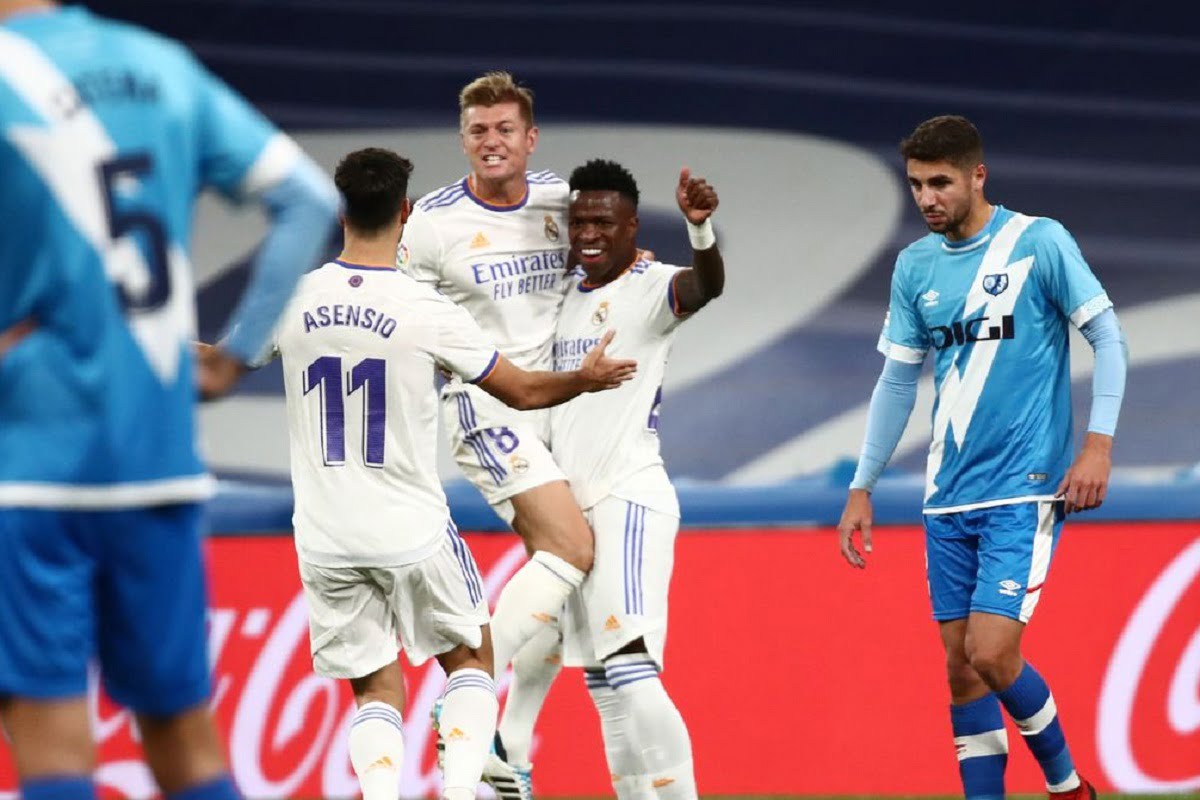 نتیجه بازی رئال مادرید و رایو وایکانو| صدرنشینی رئال در لالیگا