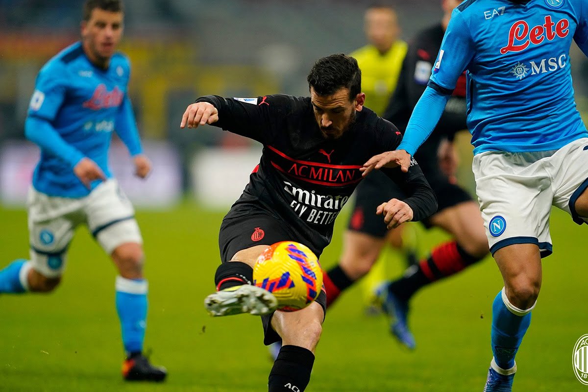 پخش زنده بازی میلان و ناپولی امشب یکشنبه 28 آذر 1400