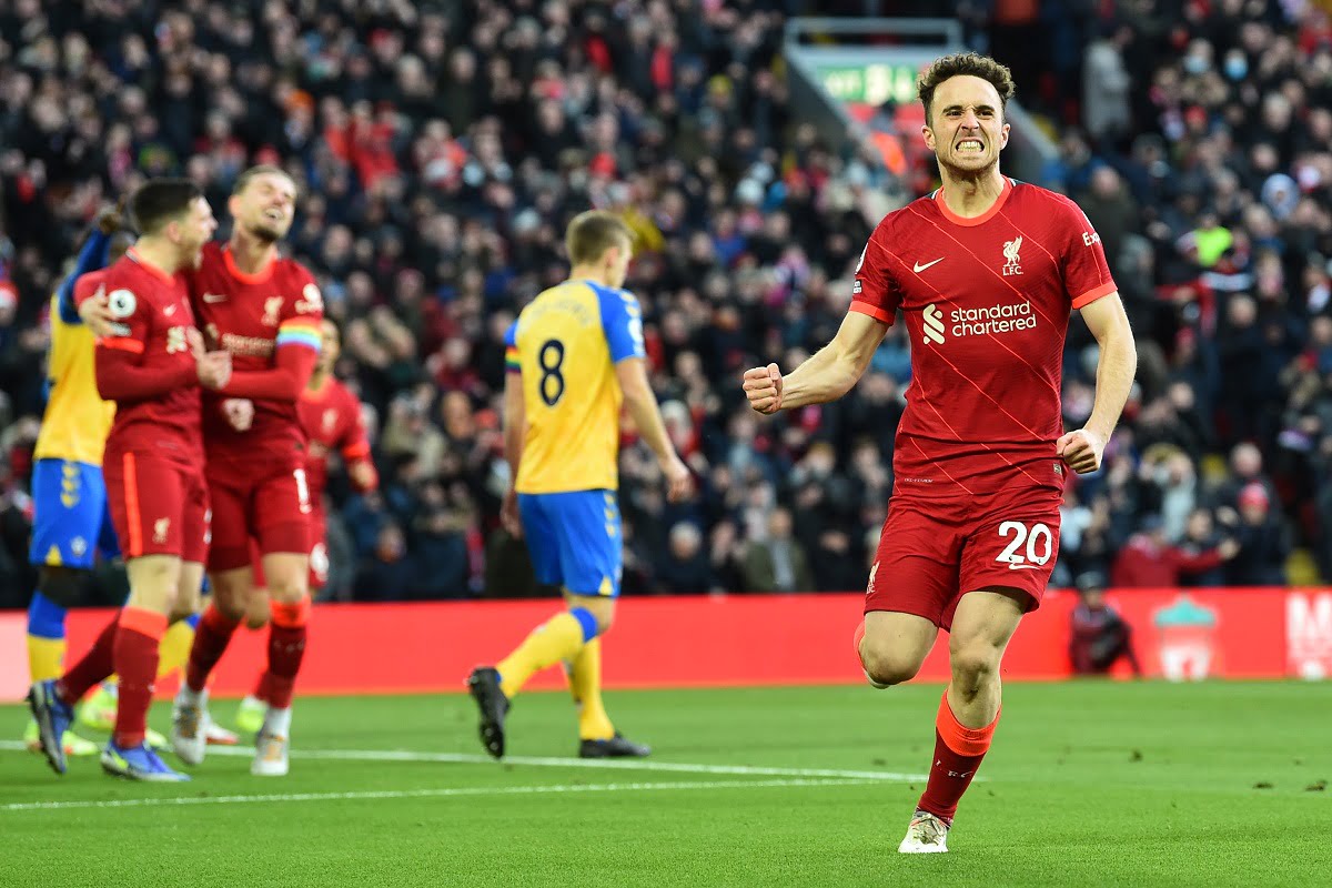 پخش زنده بازی لیورپول و ساوتهمپتون امشب شنبه 6 آذر 1400