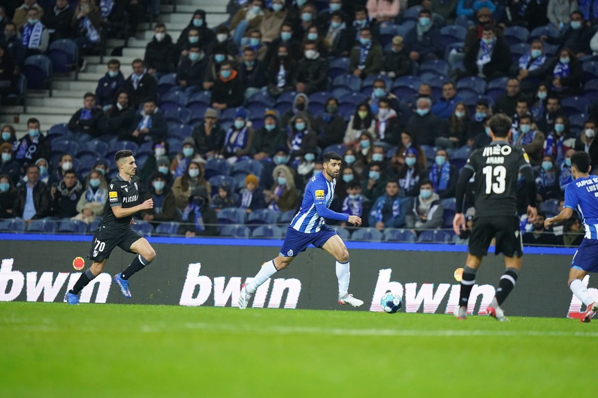 پخش زنده بازی پورتو و ویتوریا گیمارش امشب یکشنبه 7 آذر 1400