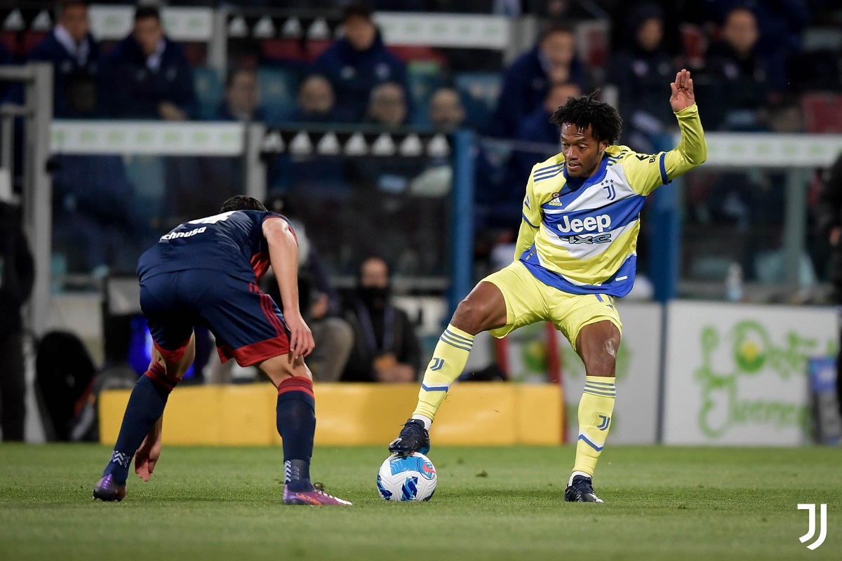 پخش زنده بازی یوونتوس و کالیاری امشب شنبه 20 فروردین 1401